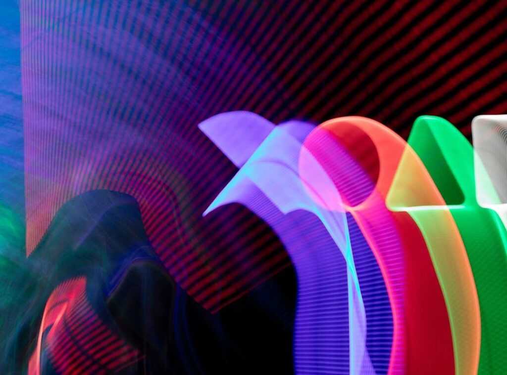 How Digital Technology Shapes Us Gfxrobotection